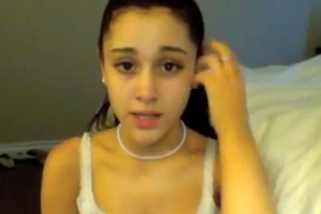Ariana Grande bez make-upu: foto starlet mimo očarujúce party