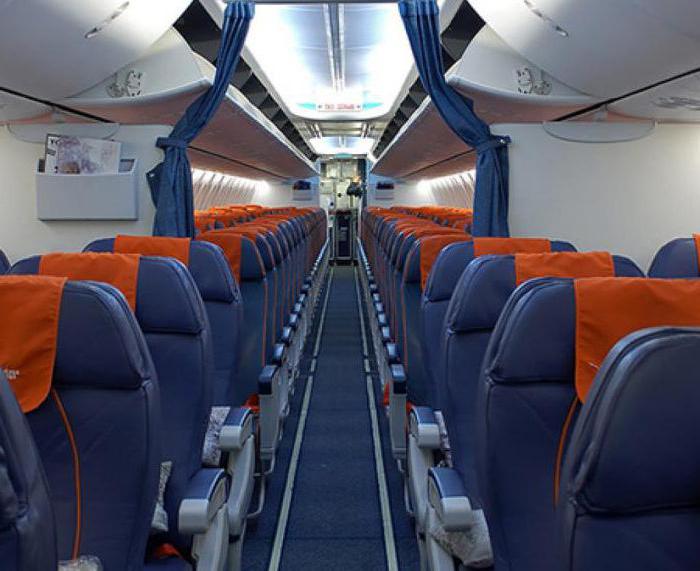 Boeing 737 800: rozloženie kabíny, dobré sedadlá, odporúčania