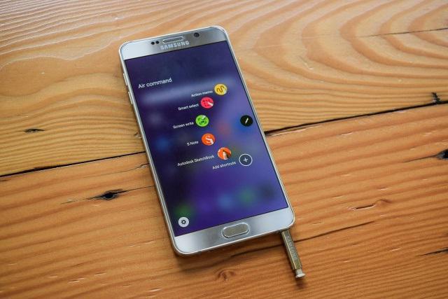 Smartphone Samsung Galaxy Poznámka 5: recenzia, špecifikácie, recenzie